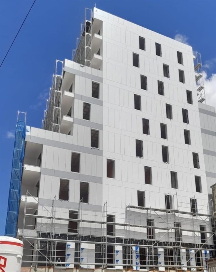 Tirane, shitet apartament 3+1+Aneks+Ballkon Kati 3, 113 m² 169.000 € (Xhamlliku te Sheshi Shtraus)
