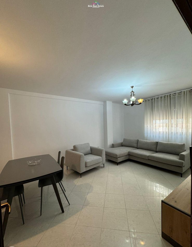Tirane, jepet me qera apartament 1+1 Kati 5, 70 m² 500 € (rruga e elbasanit)