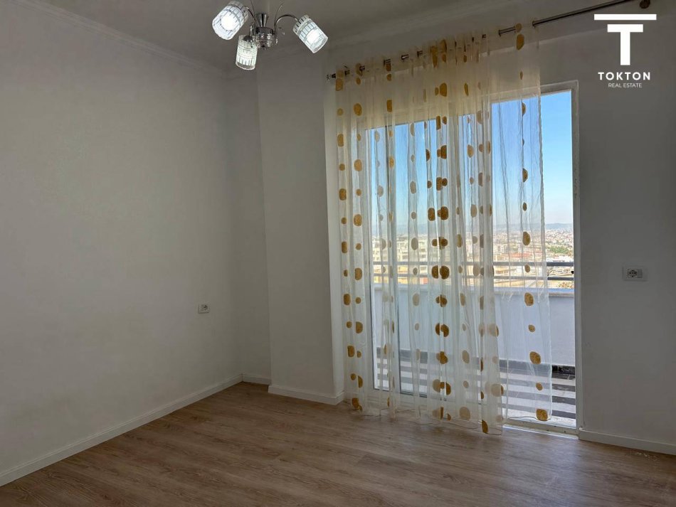 Tirane, shitet apartament 2+1 Kati 1, 84 m² 89.000 € (Rruga e Dajtit), TT 978