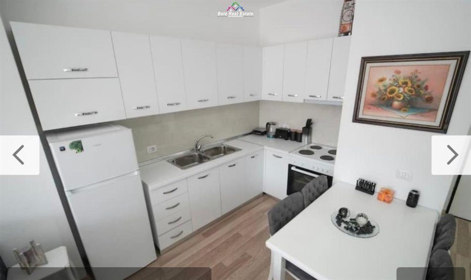 Tirane, jepet me qera apartament 1+1+Ballkon Kati 3, 66 m² 750 € (qender)