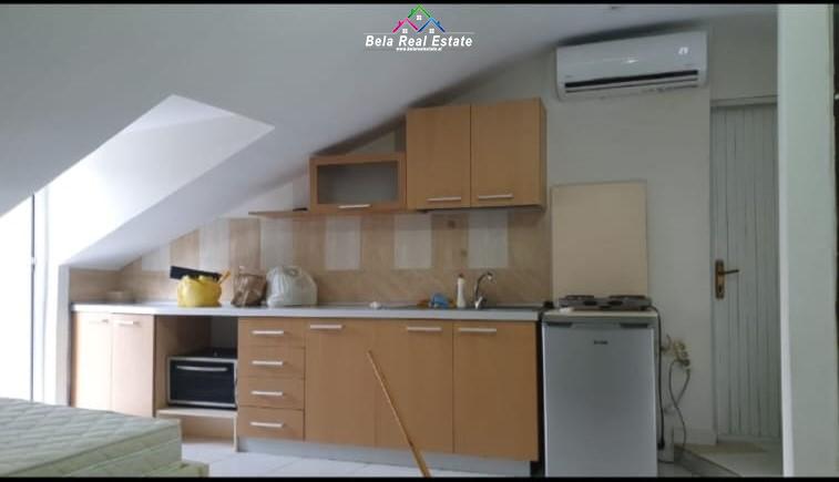 Tirane, jepet me qera garsonier 1+1 Kati 3, 40 m² 350 € (Rruga e Elbasanit, Stadiumi Air Albania)