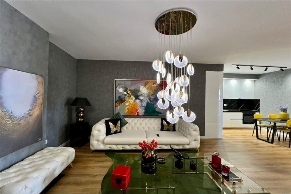 Tirane, shitet apartament 2+1 Kati 9, 138 m² 280.000 € (Rruga Frederik Shiroka - 21 Dhjetori)