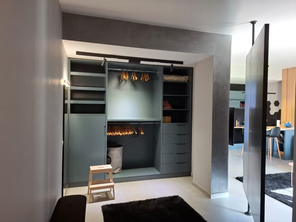 Tirane, jepet me qera apartament 1+1+Ballkon Kati 9, 60 m² 750 € (rruga e kosovareve)