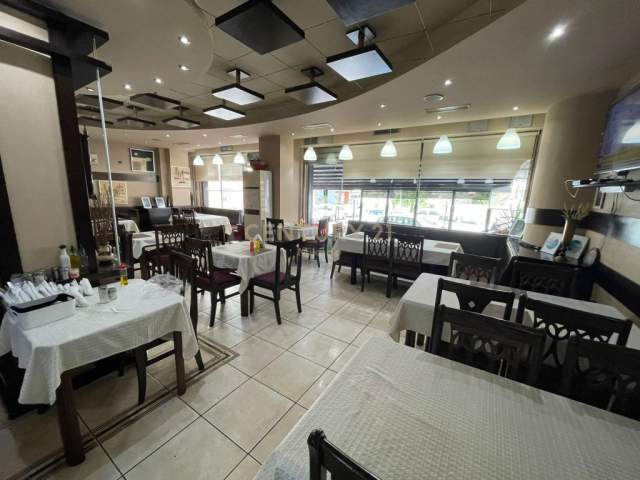Tirane, shitet ambjent biznesi Kati 1, 155 m² 350.000 Euro (Laprake)