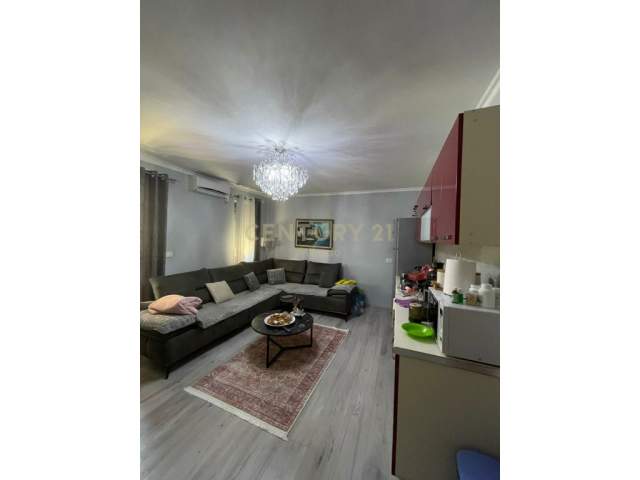 Tirane, shitet 2+1+A+BLK Kati 5, 69 m² 82.000 Euro (Oxhaku)