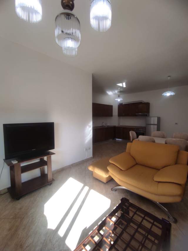 Tirane, jepet me qera apartament Kati 7, 110 m² 500 Euro