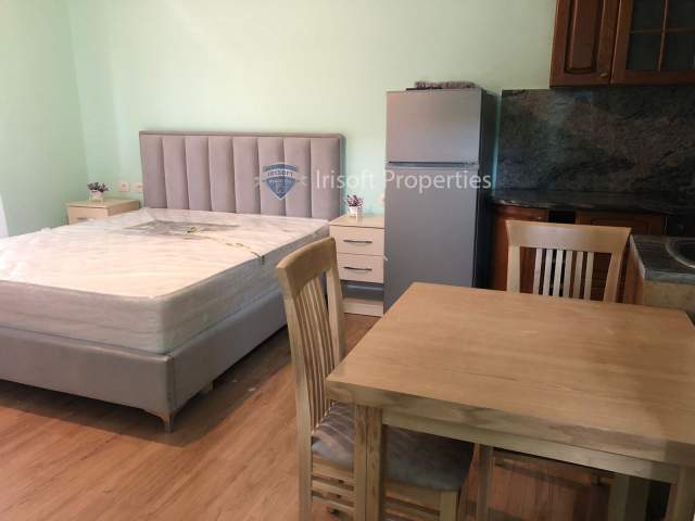Tirane, jepet me qera garsonier Kati 4, 42 m² 350 Euro (Rruga e Durresit)