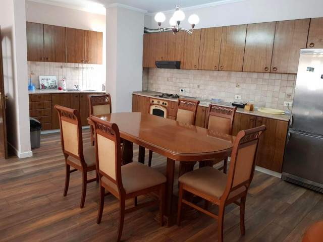 Tirane, shitet apartament 2+1 Kati 9, 127 m² 185.000 Euro (Qender, Opera)