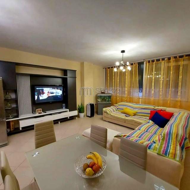 Tirane, shitet apartament 3+1+A+BLK Kati 4, 139 m² 111.000 Euro (Rruga : " Muhamet Veliu)