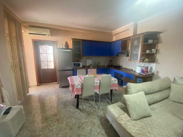 Tirane, shitet apartament 2+1+BLK Kati 8, 115 m² 130.000 Euro (Mozaiku i Tiranes)