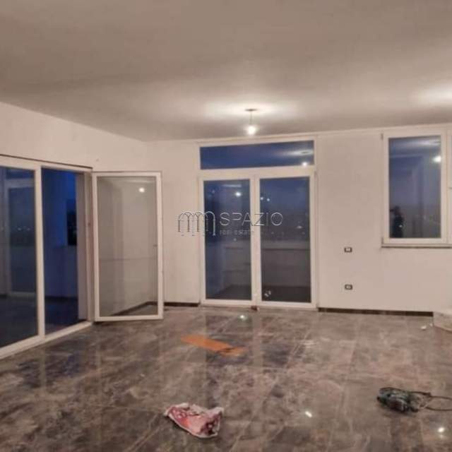Tirane, shitet apartament 3+1+BLK Kati 6, 500 m² 250.000 Euro