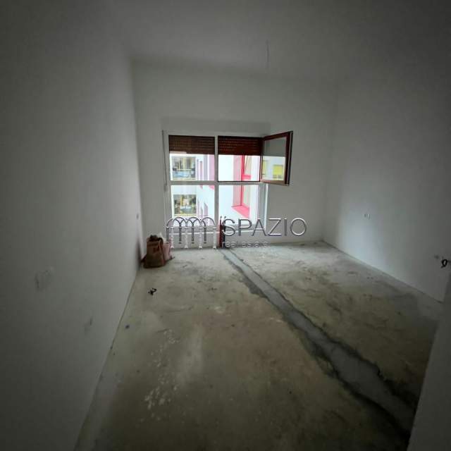 Tirane, shitet dhome 1+1 Kati 5, 30 m² 30.000 Euro (Ali Dem)