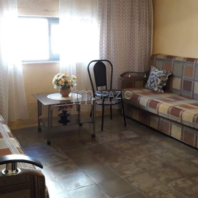 Tirane, shitet apartament 2+1+BLK Kati 6, 87 m² 1.000 Euro/m2 (Rruga Myslym Shyri)