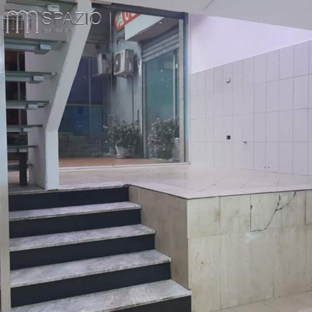 Tirane, shitet dyqan Kati 0, 70 m² 159.000 Euro (Rruga ''Elbasanit'')