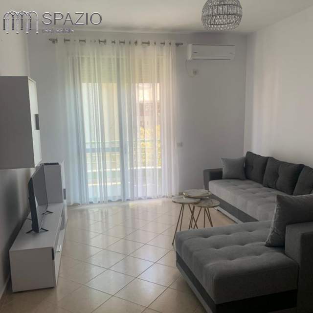 Tirane, jepet me qera apartament 2+1+BLK Kati 3, 104 m² 400 Euro (Rruga ''Muhamet Deliu'')