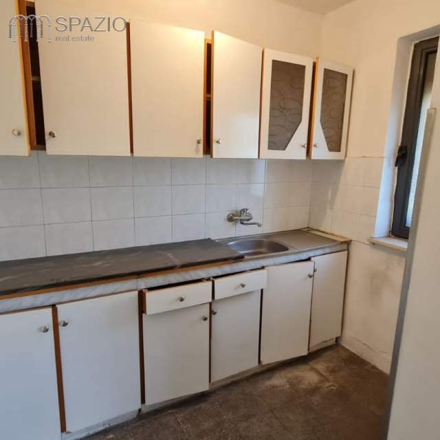 Tirane, shitet apartament 1+1+BLK Kati 3, 56 m² 54.000 Euro (Rruga ''Dibres'')