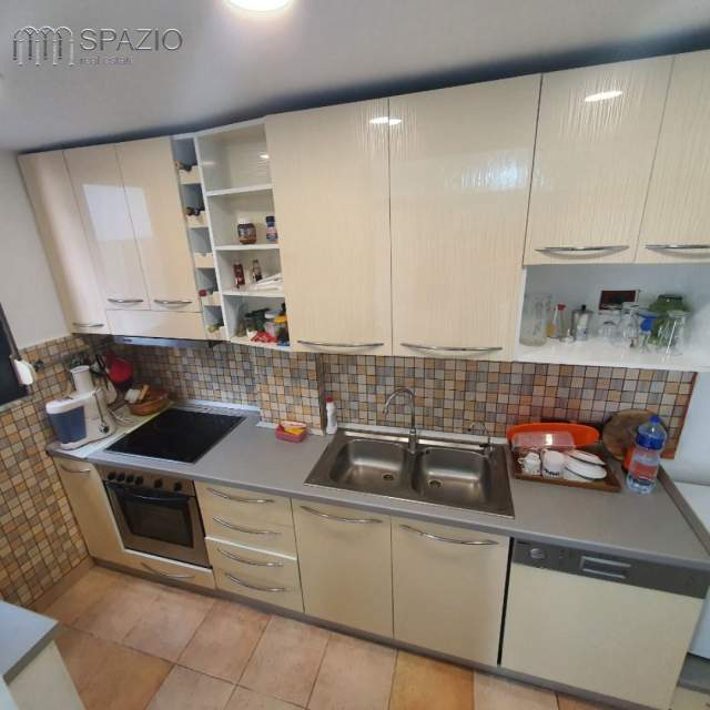 Tirane, jepet me qera apartament 2+1+BLK Kati 2, 105 m² 79.000 Leke (Rruga ''Nikolla Tupe'')