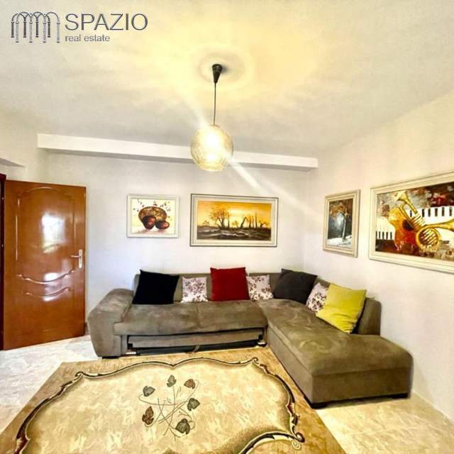 Tirane, jepet me qera apartament 2+1+BLK Kati 3, 102 m² 500 Euro (Qender)