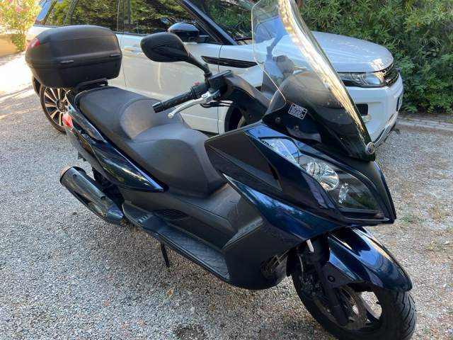 Durres, shes Scooter Kymco Kwang Yang 200 cc Viti 2012, 2.300 Euro