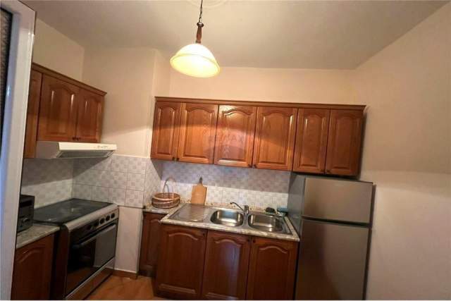Tirane, jepet me qera apartament 106 m² 600 Euro (SHESHI WIILLSON)