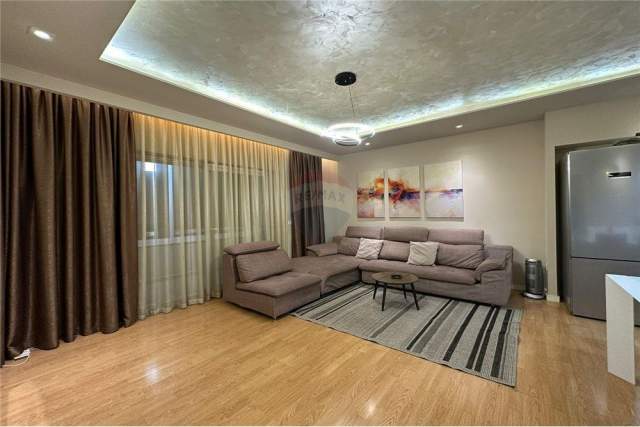Tirane, jepet me qera apartament 2+1+BLK Kati 3, 200 m² 1.000 Euro (Komuna e Parisit)