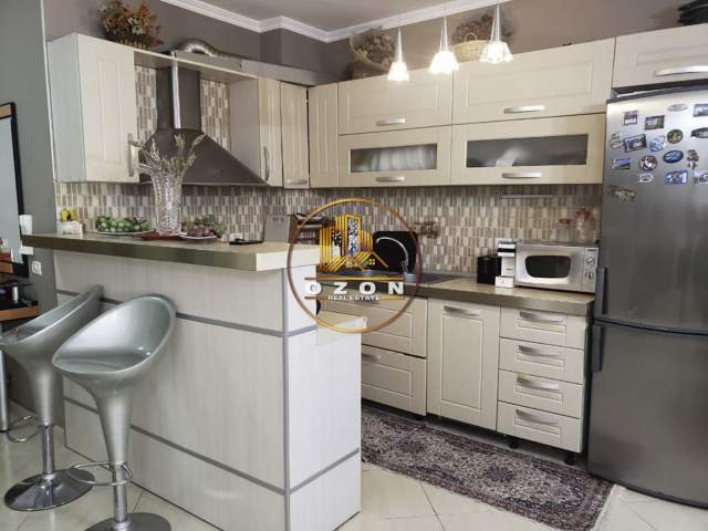 Tirane, shitet apartament 3+1+BLK Kati 4, 145 m² 230.000 Euro (Liqeni Artificial)