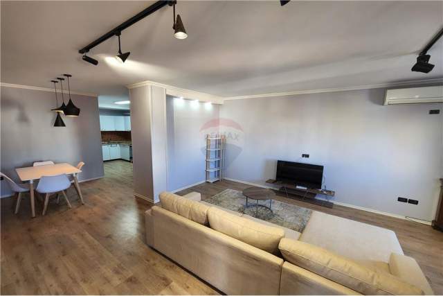 Tirane, shitet apartament 1+1+BLK 60 m² 123.000 Euro (qender)