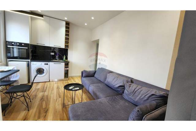 Tirane, shitet garsonier 55 m² 115.000 Euro (shkolla baletit)
