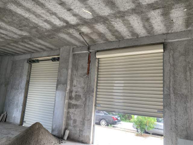 Tirane, shes dyqan Kati 0, 125 m² 75.000 Euro
