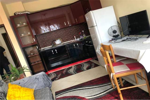 Tirane, shitet apartament 1+1 Kati 3, 50 m² 62.000 Euro (Astir)