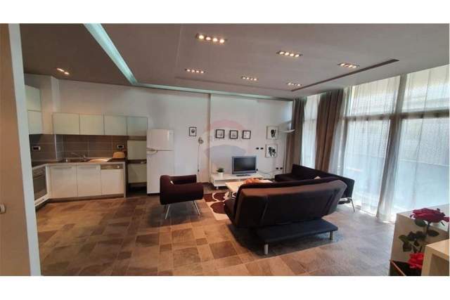 Tirane, shitet apartament 140 m² 370.000 Euro (bllok)