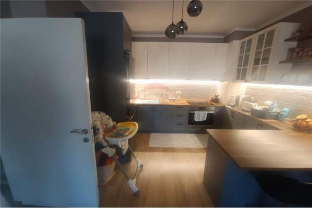 Tirane, shitet apartament 110 m² 154.000 Euro (zogu i zi)
