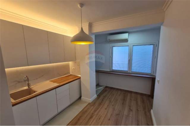 Tirane, jepet me qera apartament Kati 2, 110 m² 750 Euro (myslym shyre)