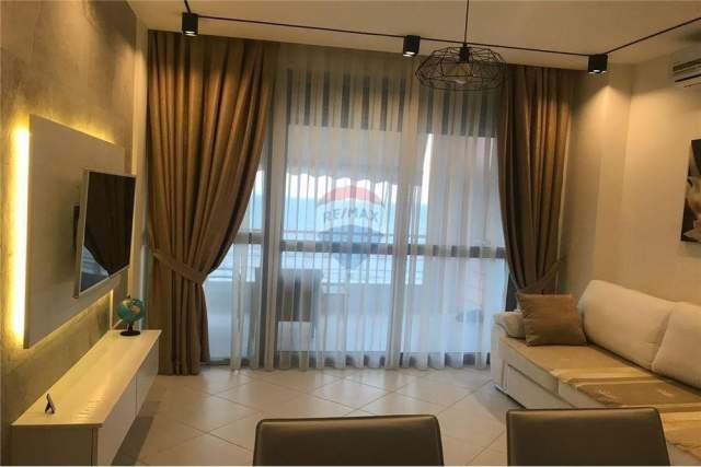 Durres, jepet me qera apartament 1+1+BLK Kati 4, 66 m² 400 Euro (Plazh)