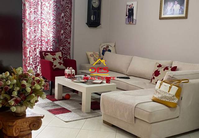 Vlore, shitet apartament 1+1+BLK Kati 7, 70 m² 75.000 Euro (Rruga Çajupi, Vlorë)