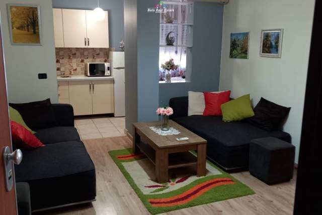 Tirane, jepet me qera apartament 1+1+BLK Kati 6, 70 m² 700 Euro (Sheshi Willson)
