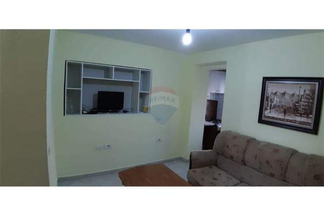Tirane, shitet apartament 1+1+A+BLK Kati 2, 55 m² 49.900 Euro (Rruga e Dibres)