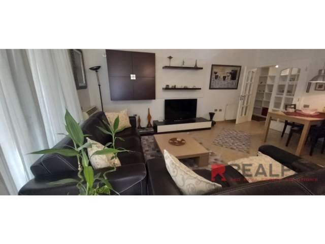 Tirane, jepet me qera apartament 2+1+BLK Kati 7, 122 m² 750 Euro (MEDAR SHTYLLA,  KOMPLEKSI KIKA 1)