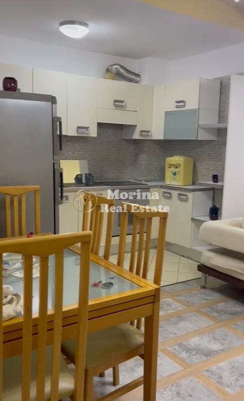 Tirane, jepet me qera apartament Kati 2, 115 m² 500 € (aSTIR)