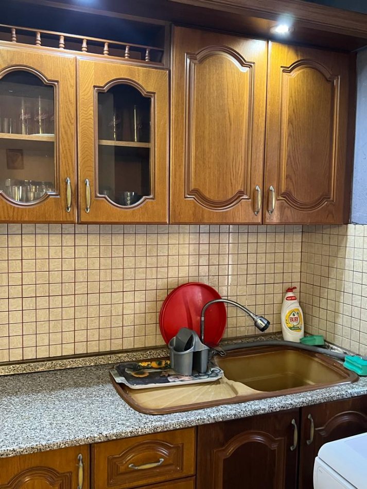 Tirane, jepet me qera apartament 3+1 Kati 5, 90 m² 350 € (Institut)
