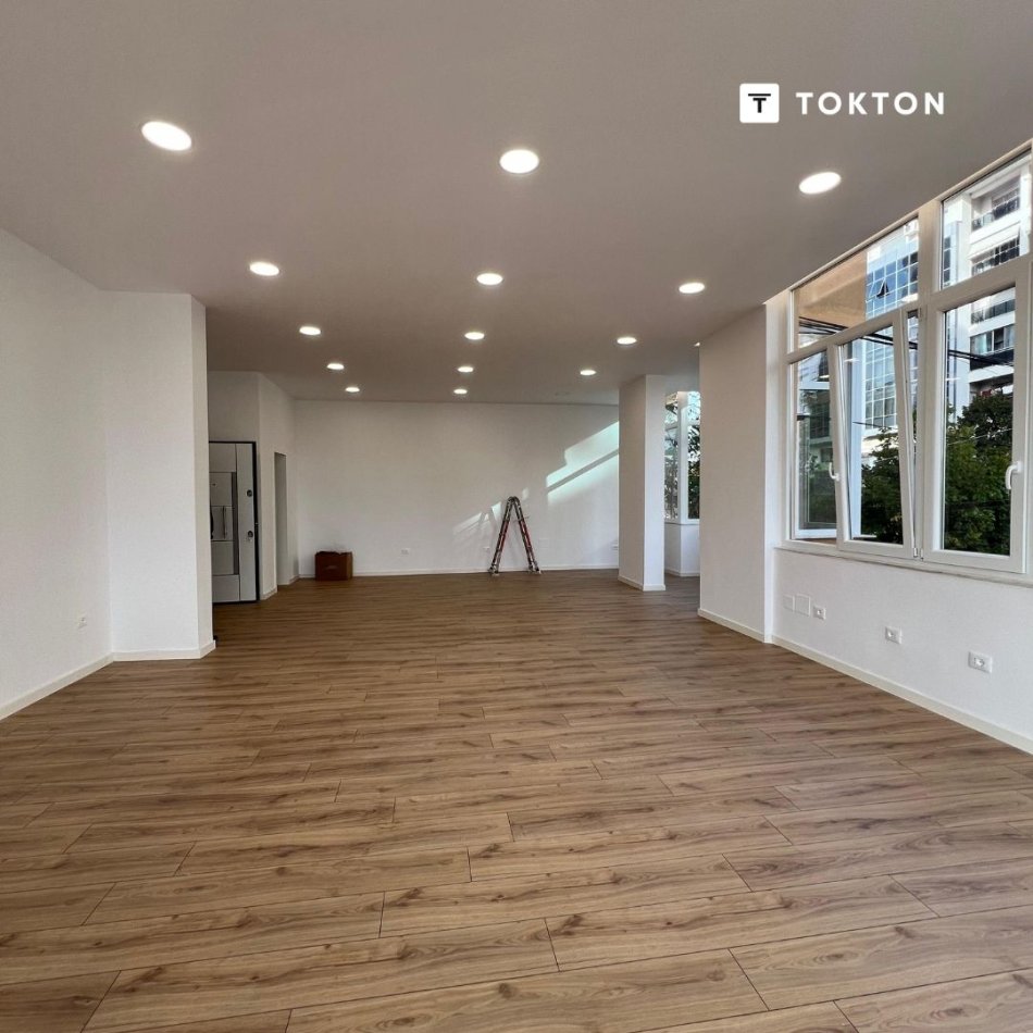Tirane, shitet ambjent biznesi Kati 1, 100 m² 230.000 € (Ish Parku, TT 1380)