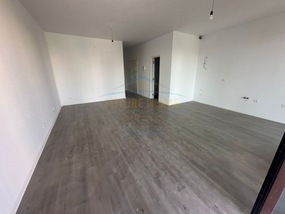 Tirane, jepet me qera apartament 2+1+Parkim Kati 2, 153 m² 2.000 € (Altana Luxury Residence, Rruga e Kosovareve)