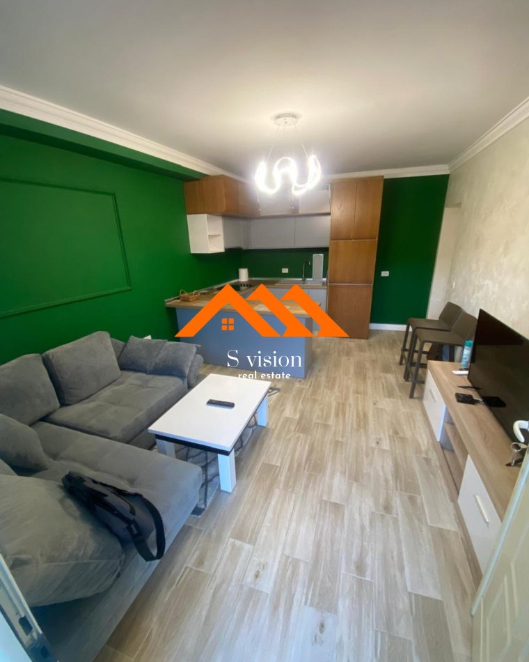 Durres, jepet me qera apartament 1+1 Kati 0, 400 € (Vollga,Rruga Anastas Durrsaku)