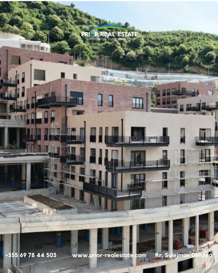Tirane, shitet apartament 3+1+Ballkon Kati 3, 144 m² 295.000 € (Residenca Kodra e Diellit)