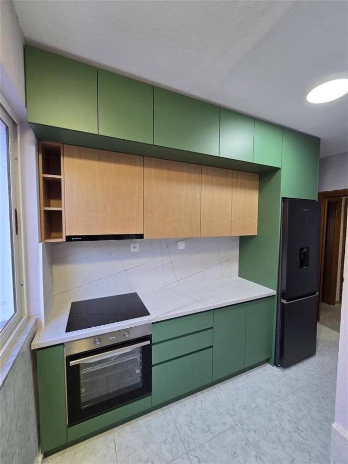 Tirane, jepet me qera apartament 1+1 Kati 2, 65 m² 600 € (Ali Demi)