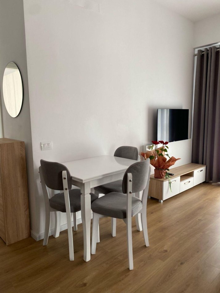 Tirane, jepet me qera apartament 2+1 Kati 7, 73 m² 550 € (Residenca Kaimi)