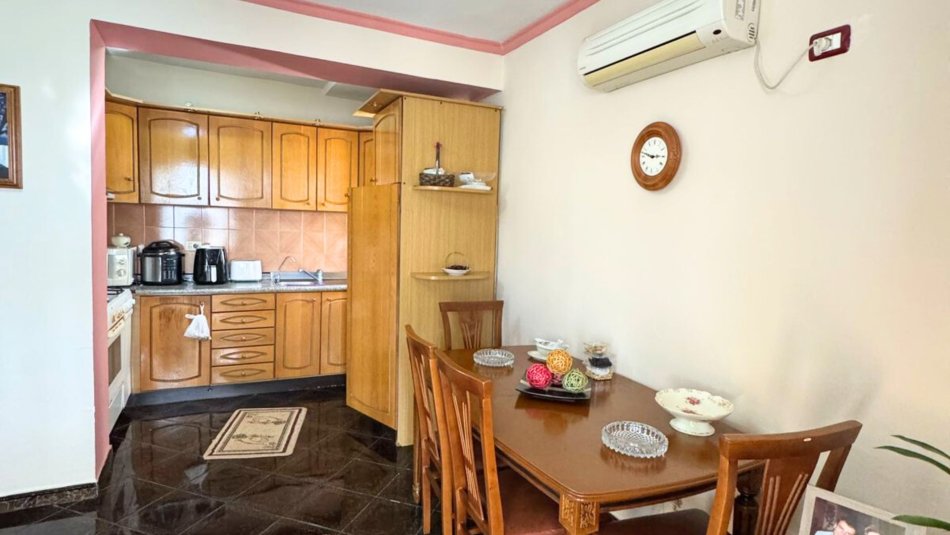 Kavaje, shitet apartament 3+1+Ballkon Kati 3, 95 m² 62.000 € (Shetitorja ,"Indrit Cara", Kavaje)