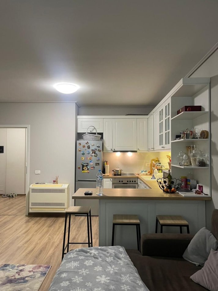 Tirane, jepet me qera apartament 2+1 Kati 5, 113 m² 800 € (Kompleksi Kontakt)