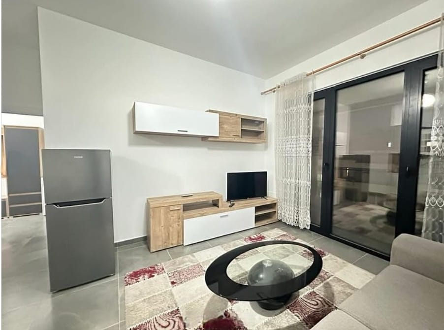 Tirane, jepet me qera apartament 1+1 Kati 7, 76 m² 600 € (Kompleksi Square 21)