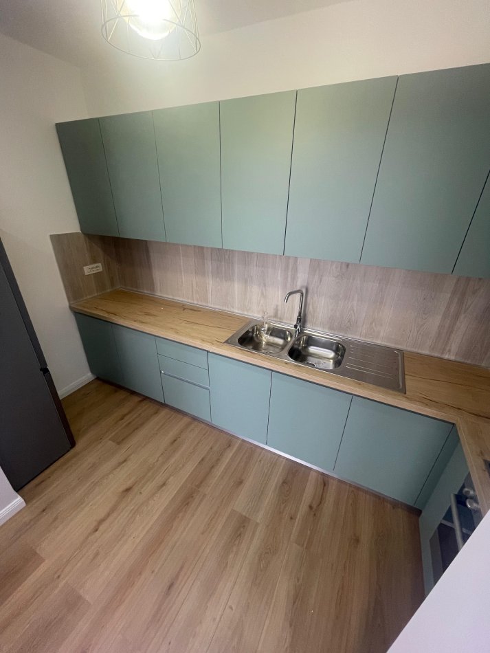 Tirane, jepet me qera apartament 2+1 Kati 11, 100 m² 850 € (Perballe Delijorgjit)